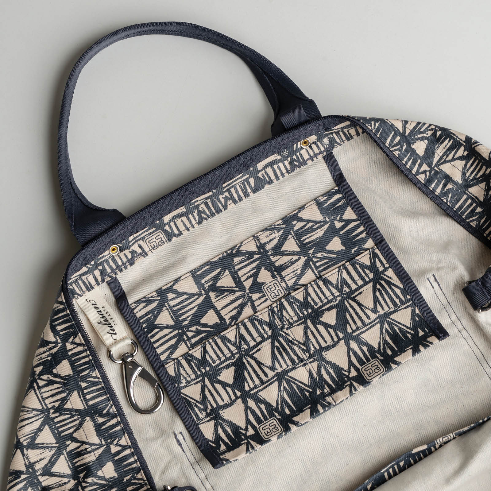 Alih - Cruise Bag - Image 5