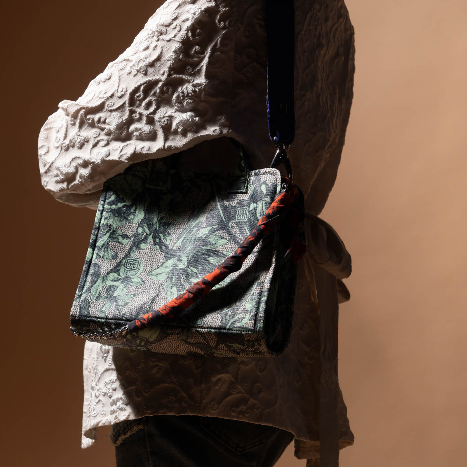 Botani Lace - Sastra Tote - Image 5