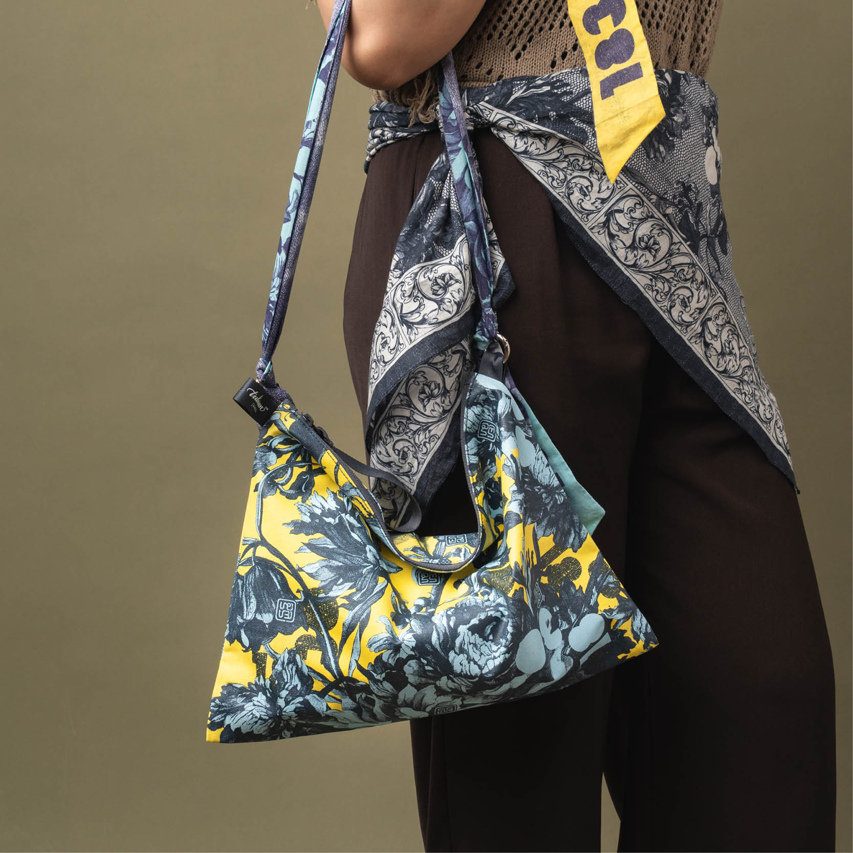 Botani Pop - Large Pouch - Image 4