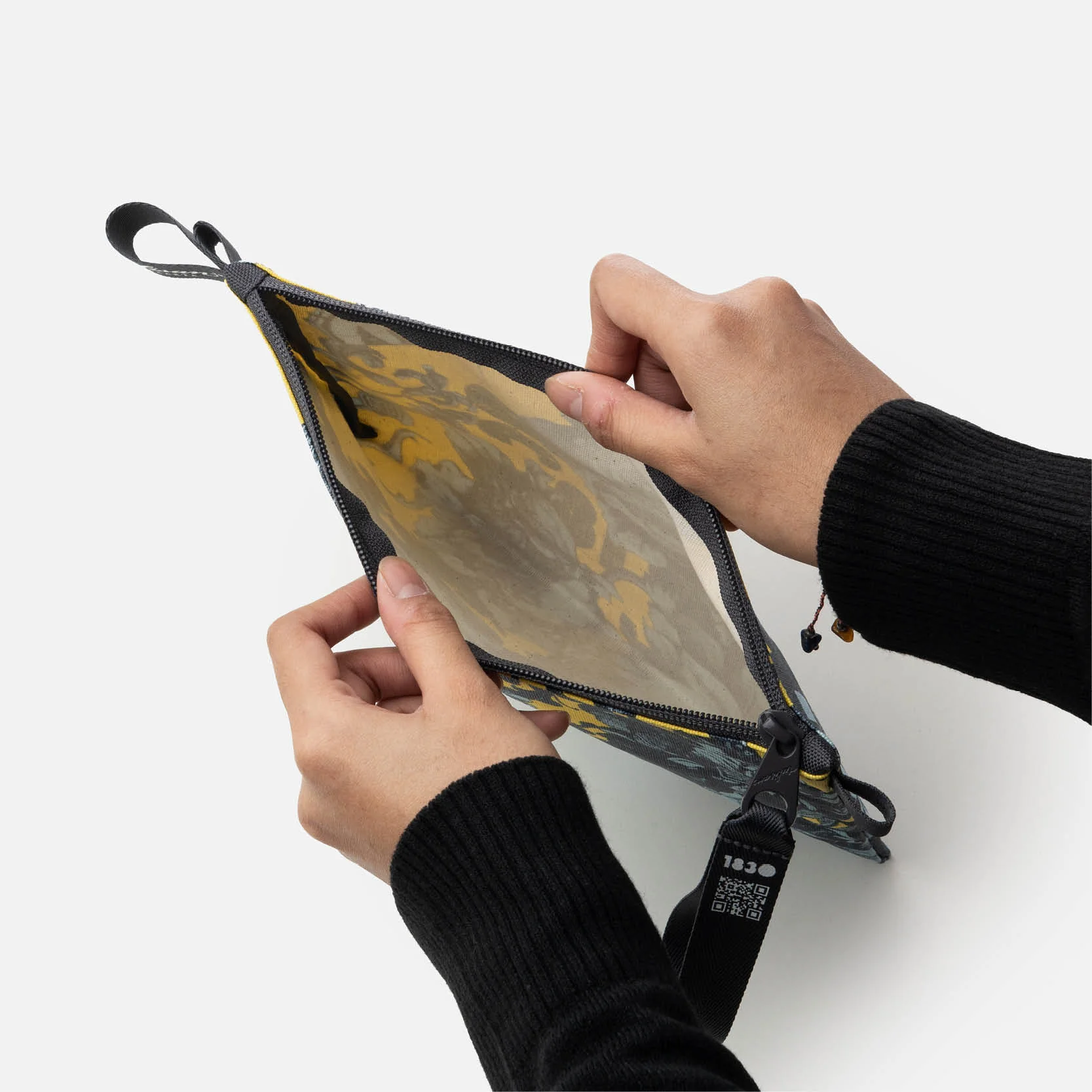 Botani Pop - Medium Pouch - Image 2