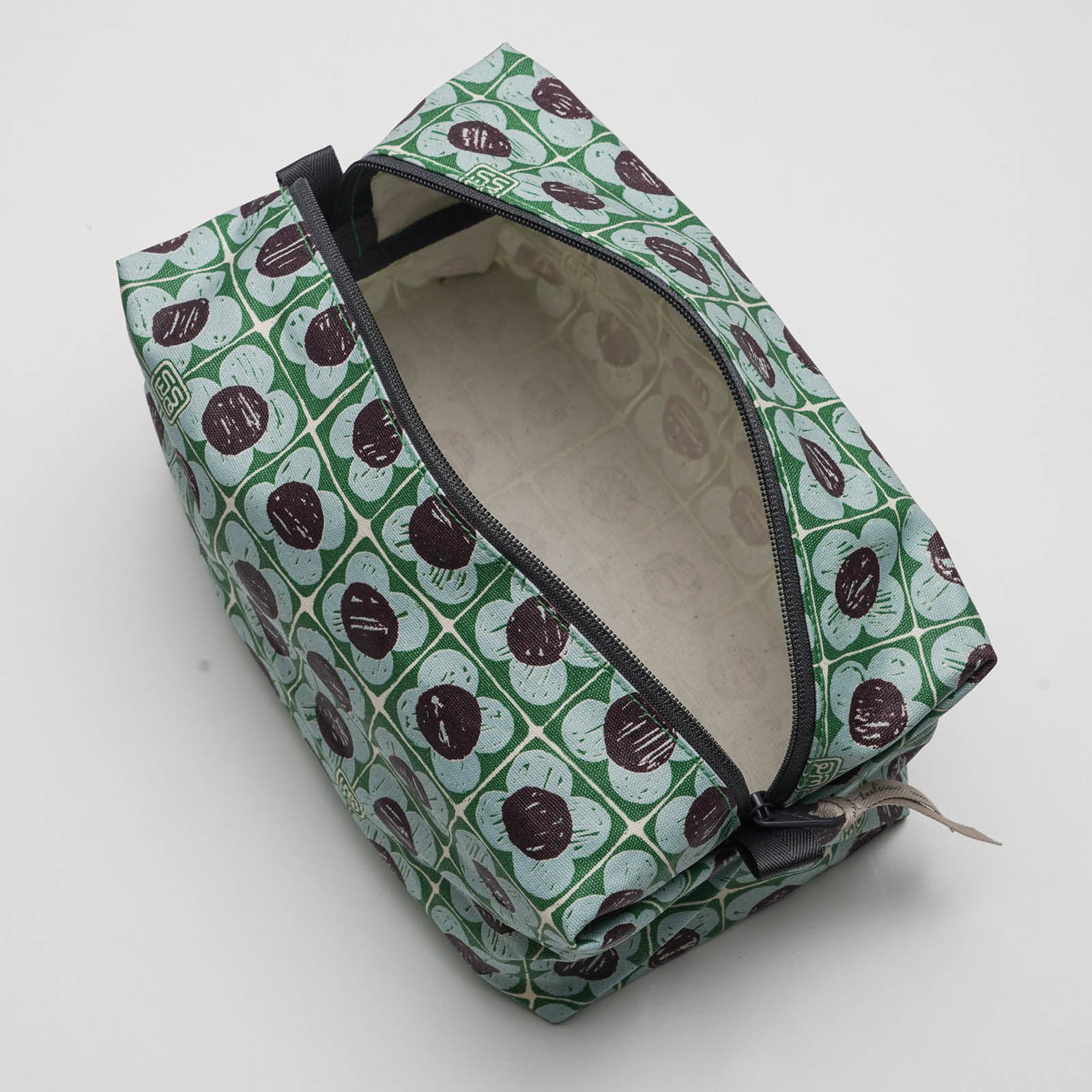 Bungaku - Medium Cube - Image 3