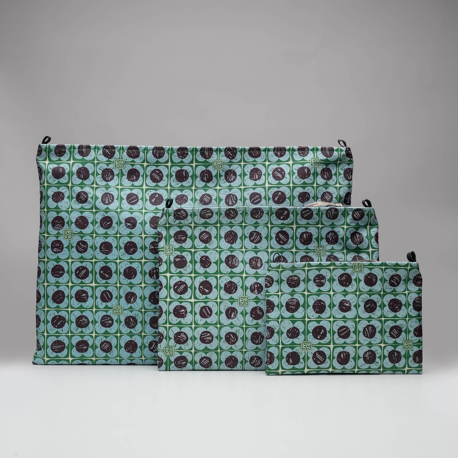 Bungaku - Medium Keynote Purse - Image 3