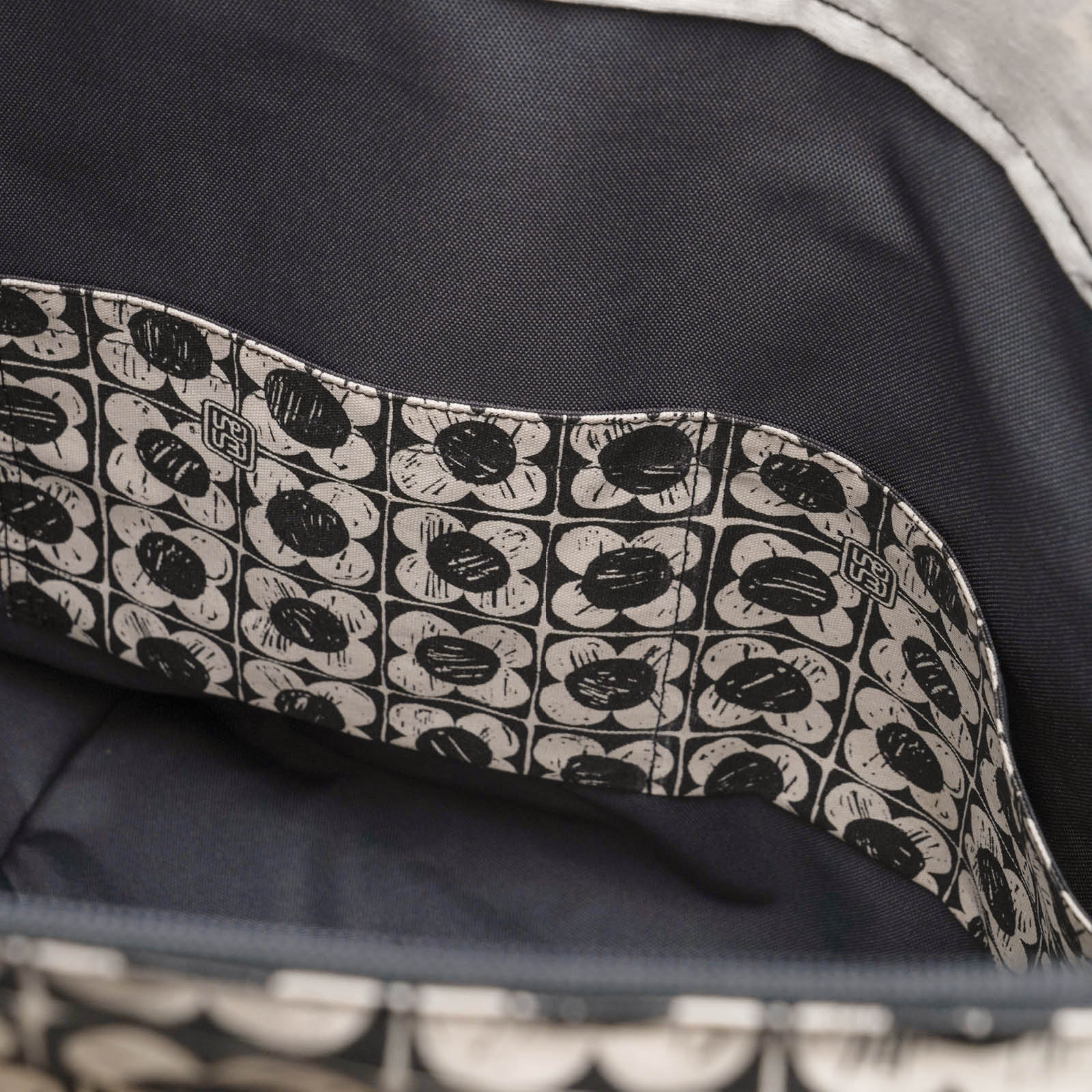 Bungaku - Siesta Tote - Image 10