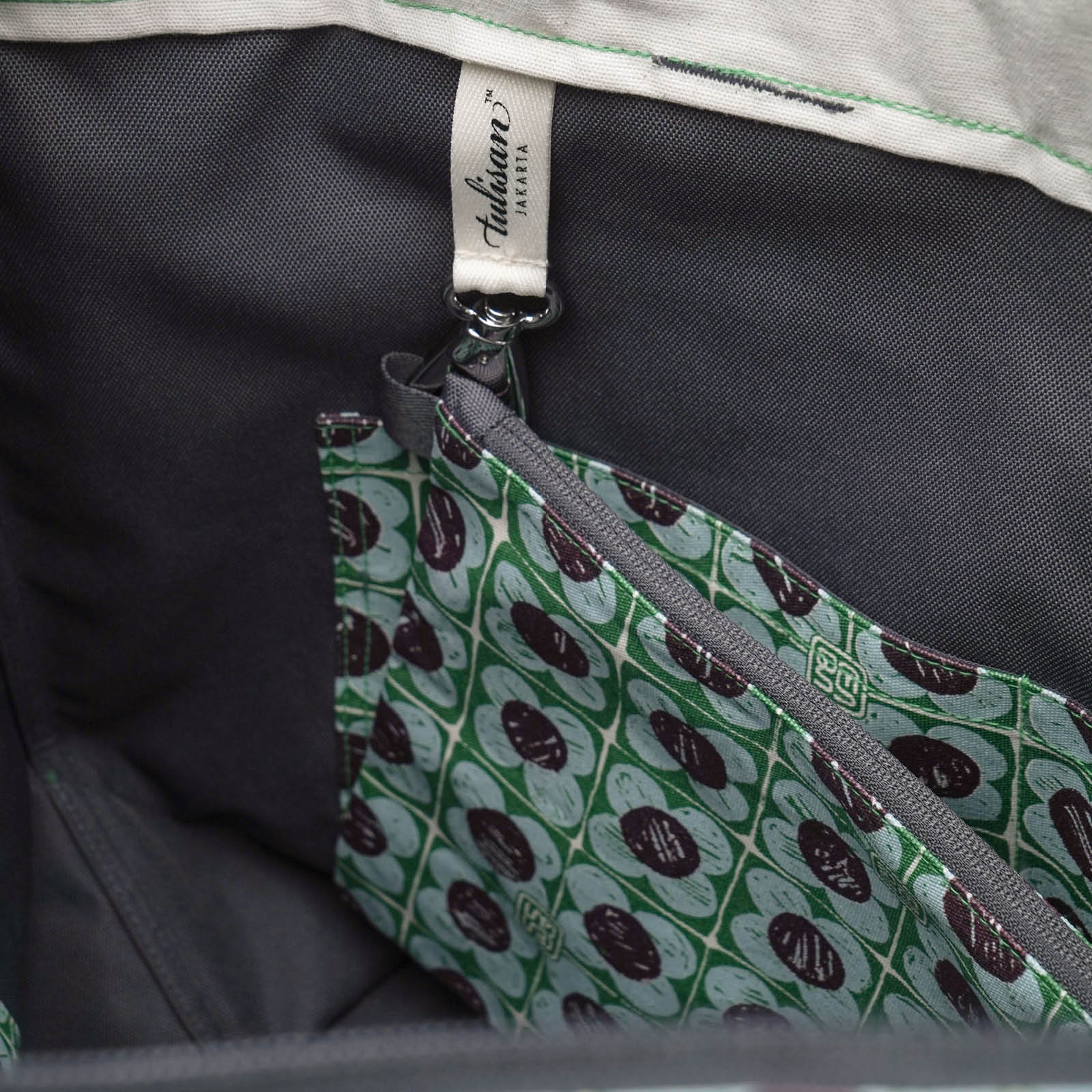 Bungaku - Siesta Tote - Image 4