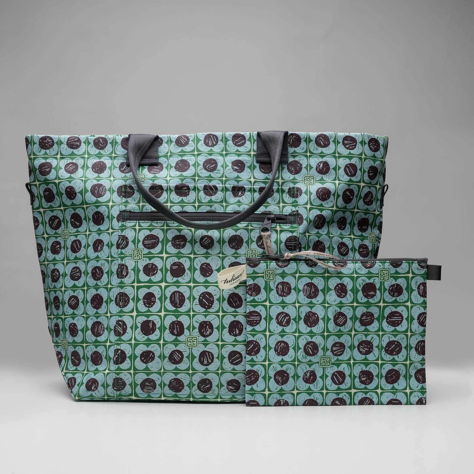 Bungaku - Weekend Bag - Image 6