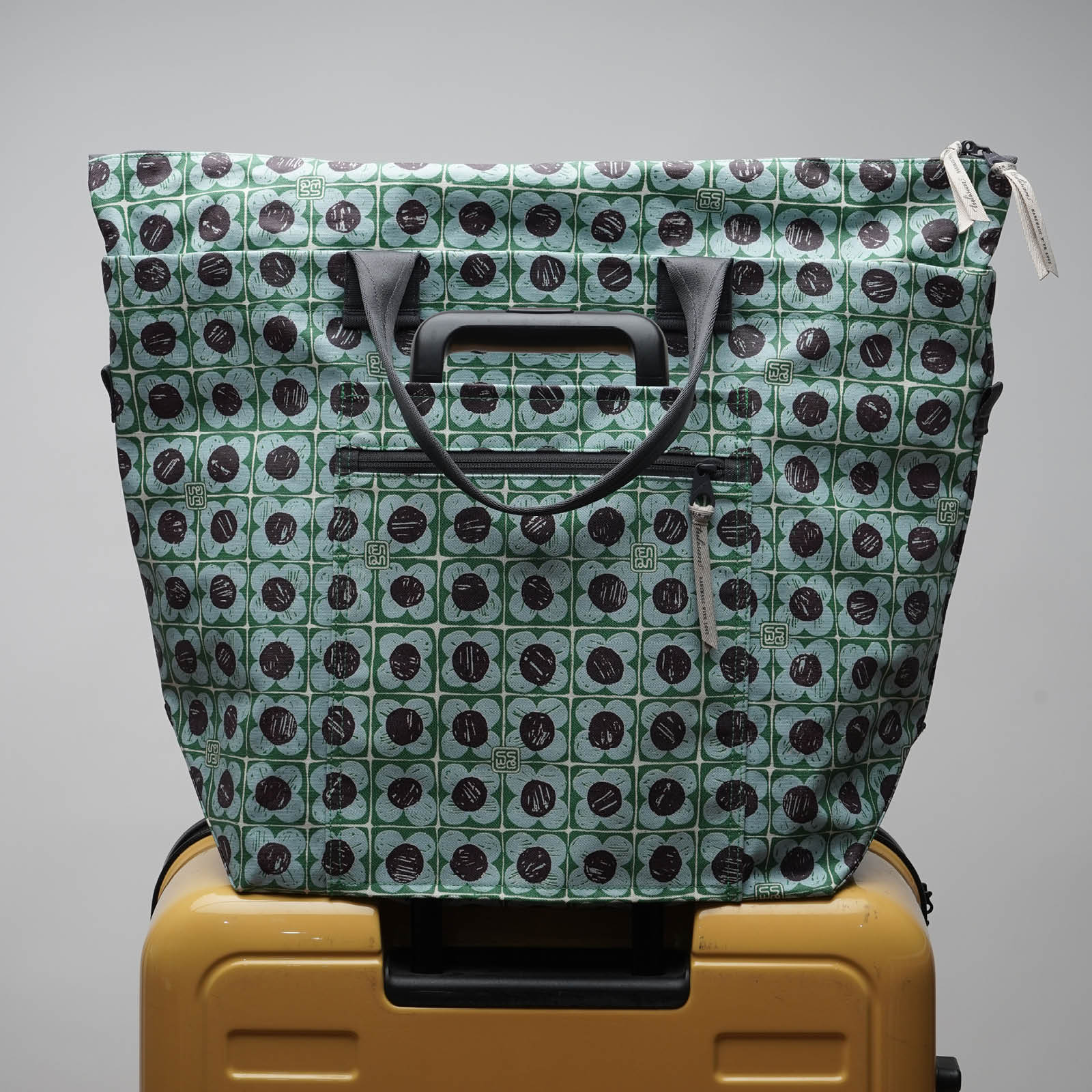 Bungaku - Weekend Bag - Image 9