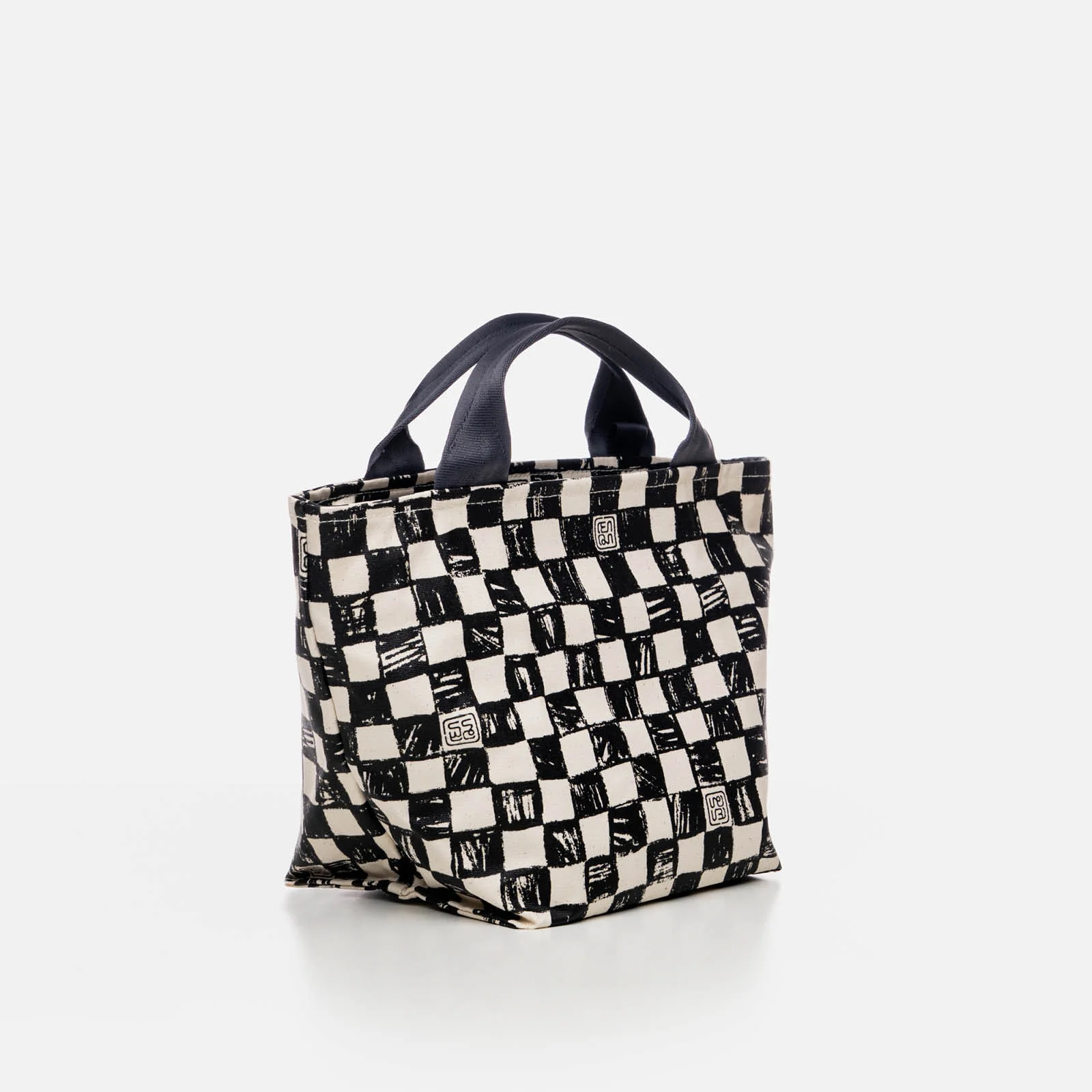 Catur - Cosmopolitan Tote - Image 3