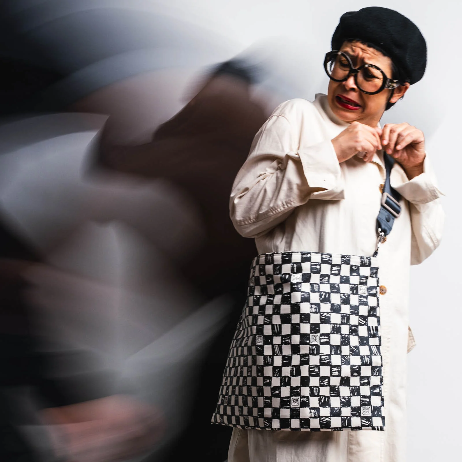 Catur - Large Keynote Purse - Image 4