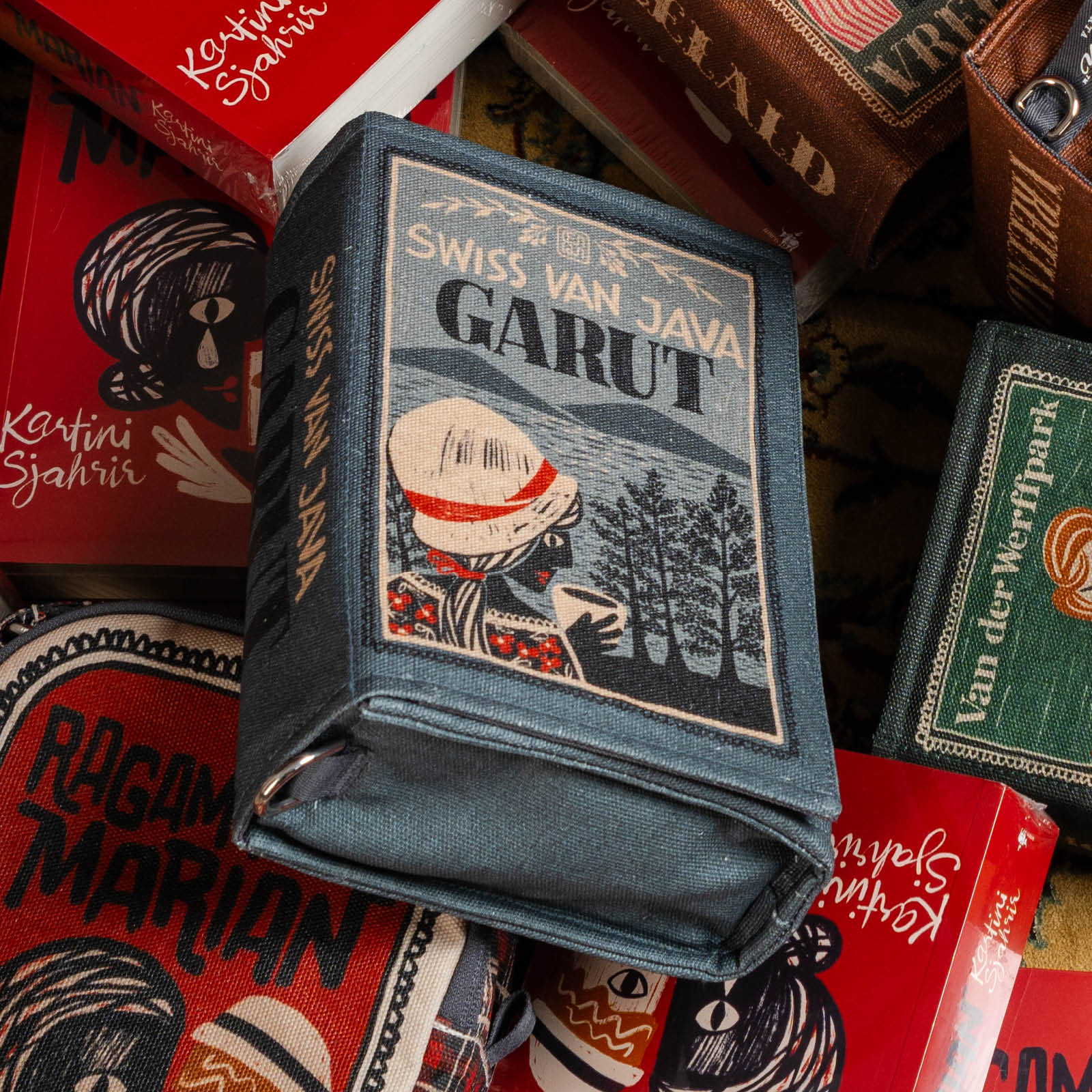 Garut - Originals Carta Clutch - Image 5