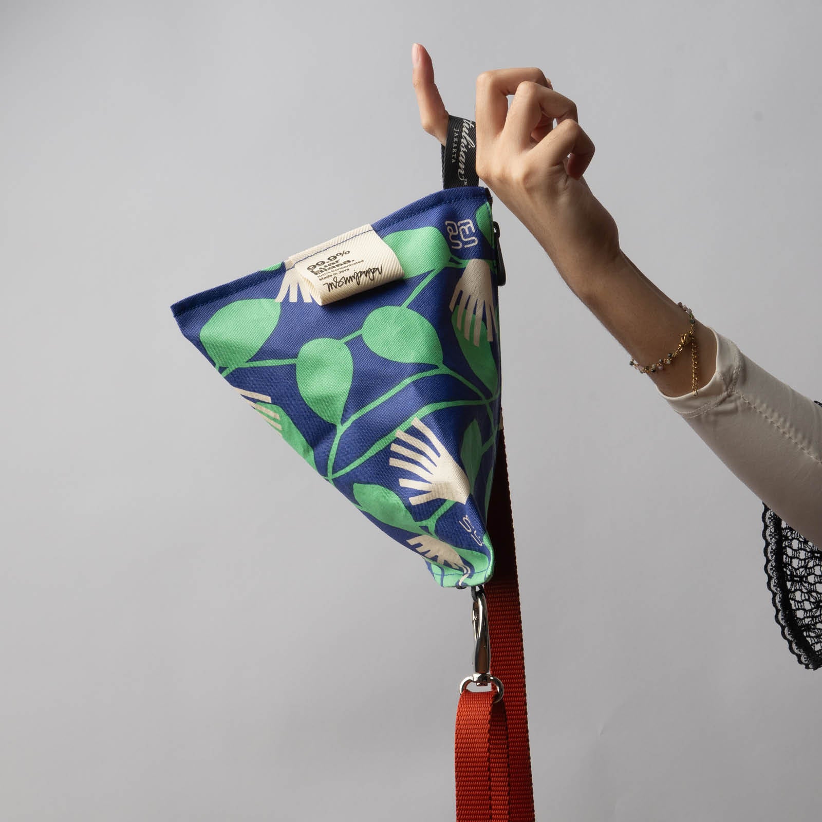 Jus Pouch - Large - Image 5