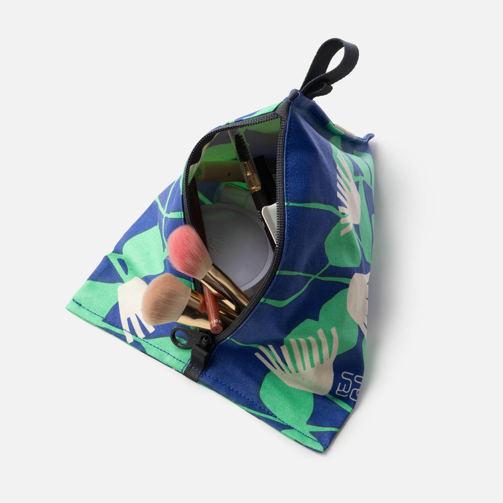 Jus Pouch - Large - Image 9