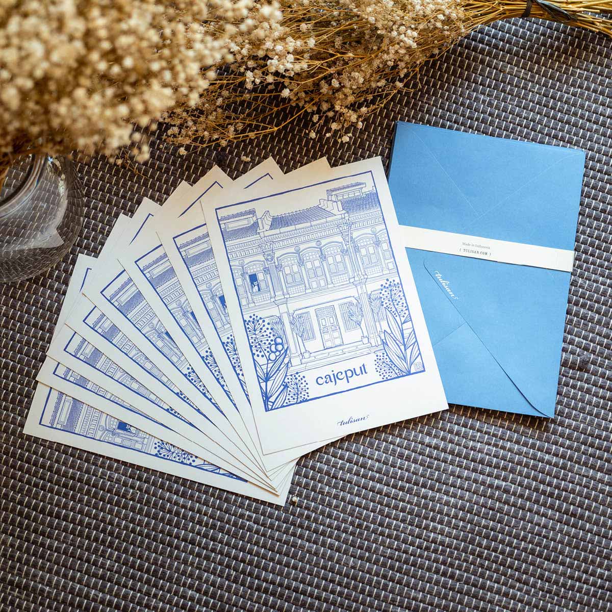 Large Postcard Set - Image 6
