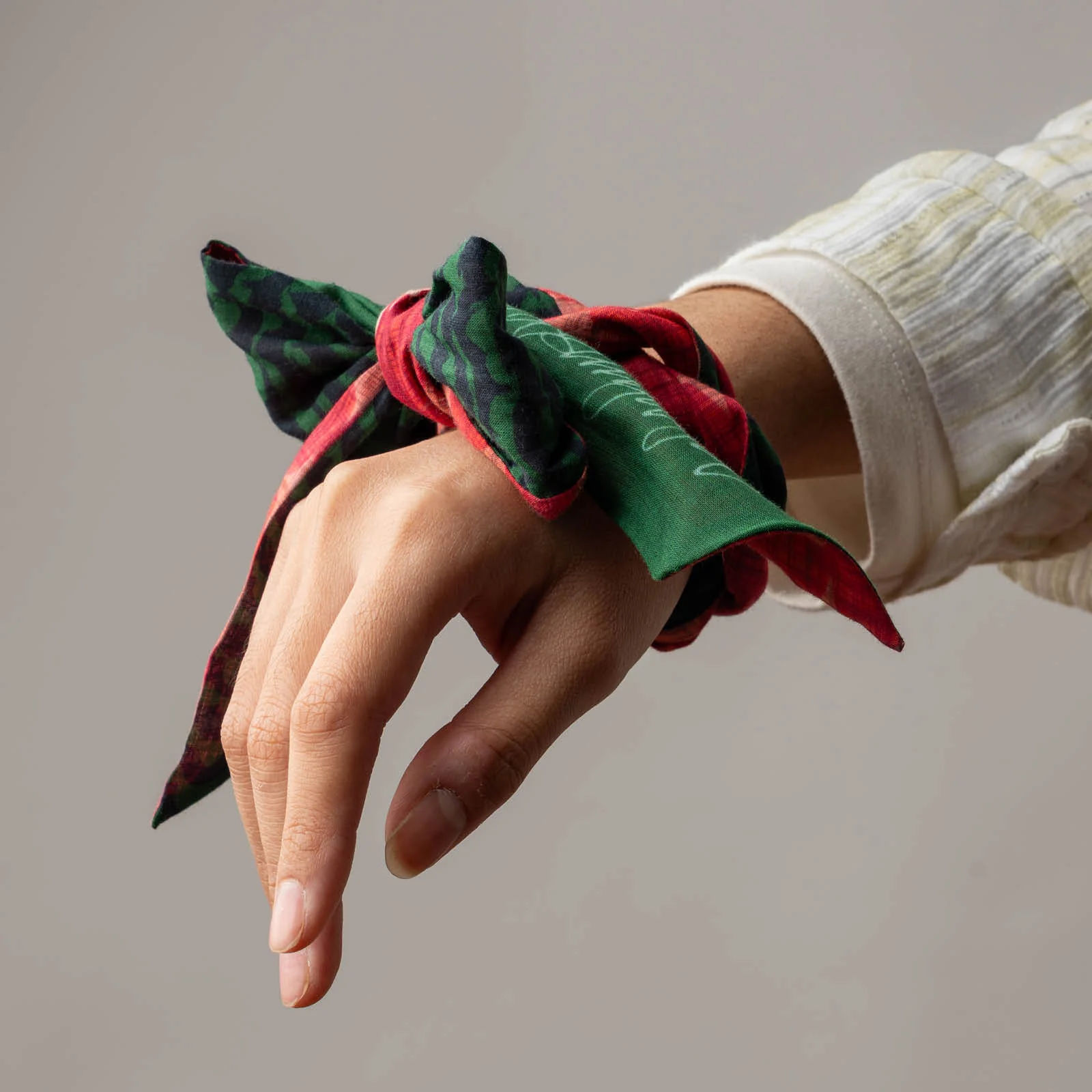 Made in Java - Twilly Scarf - Image 3