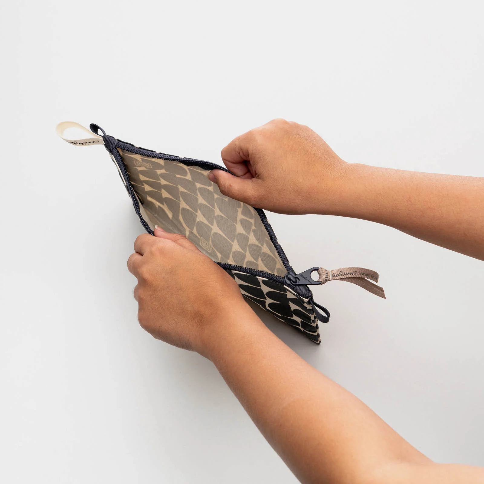 Mangkok - Medium Pouch - Image 5