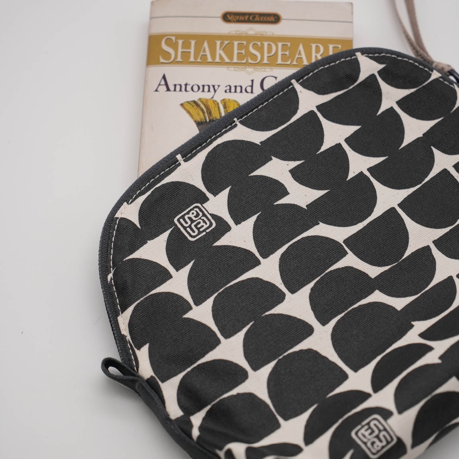 Mangkok - Soirée Purse - Image 4