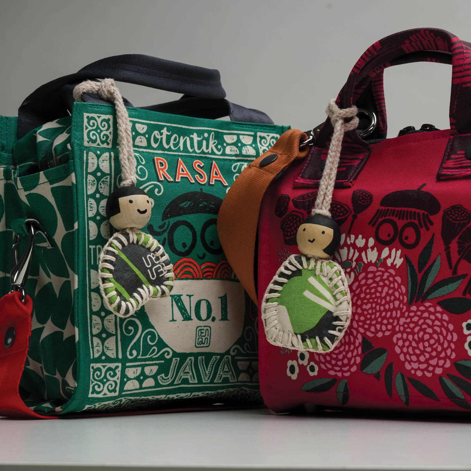 Me Bag Charm - Image 4