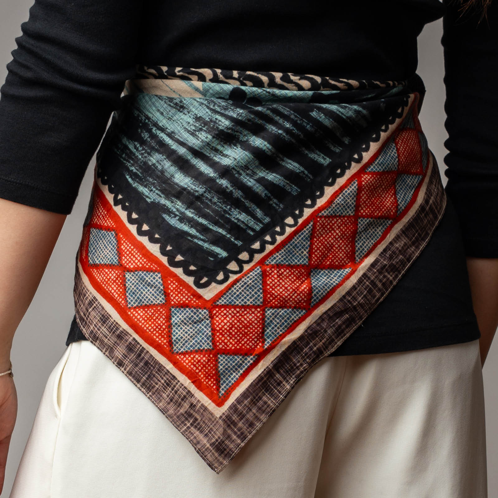 New Dawn - Mantilla Scarf - Image 11