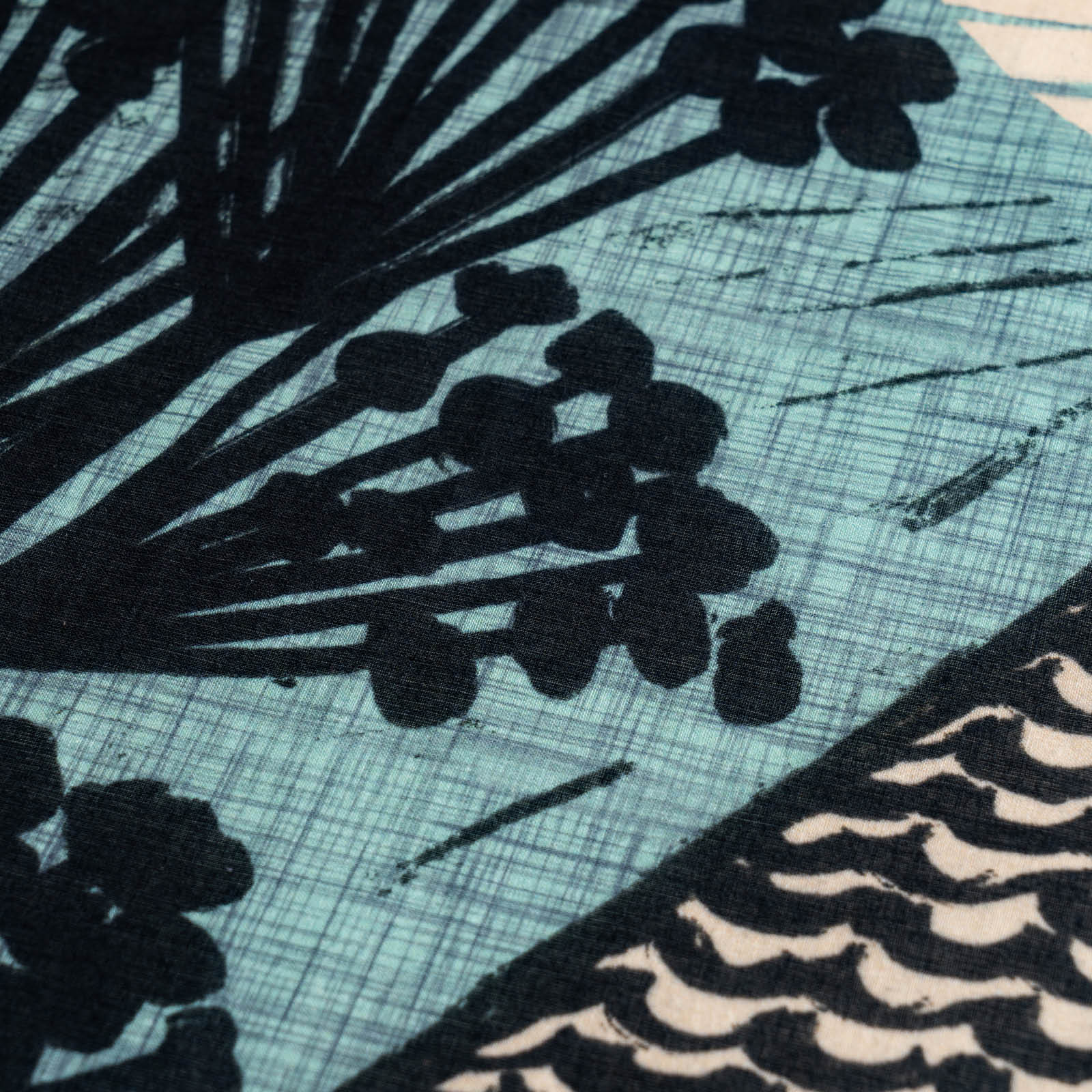 New Dawn - Mantilla Scarf - Image 3