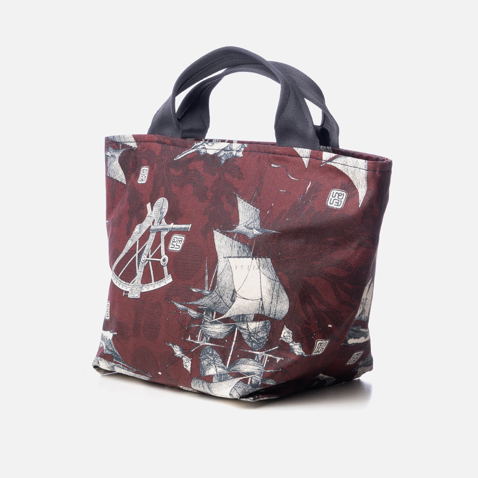 Pinisi Classic - Cosmopolitan Tote - Image 5