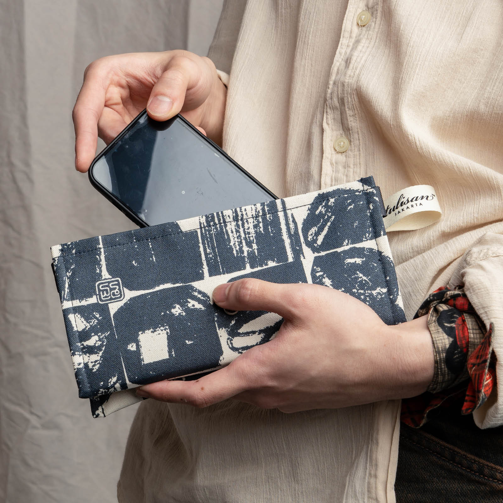 Postmo Blok - Olio Clutch - Image 5