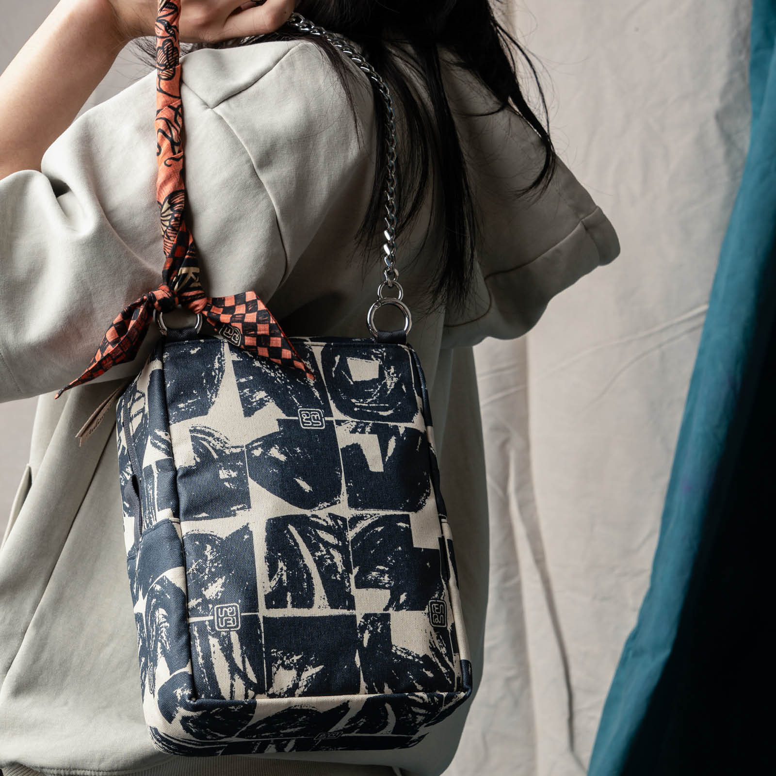 Postmo Blok - Omni Bag - Image 5