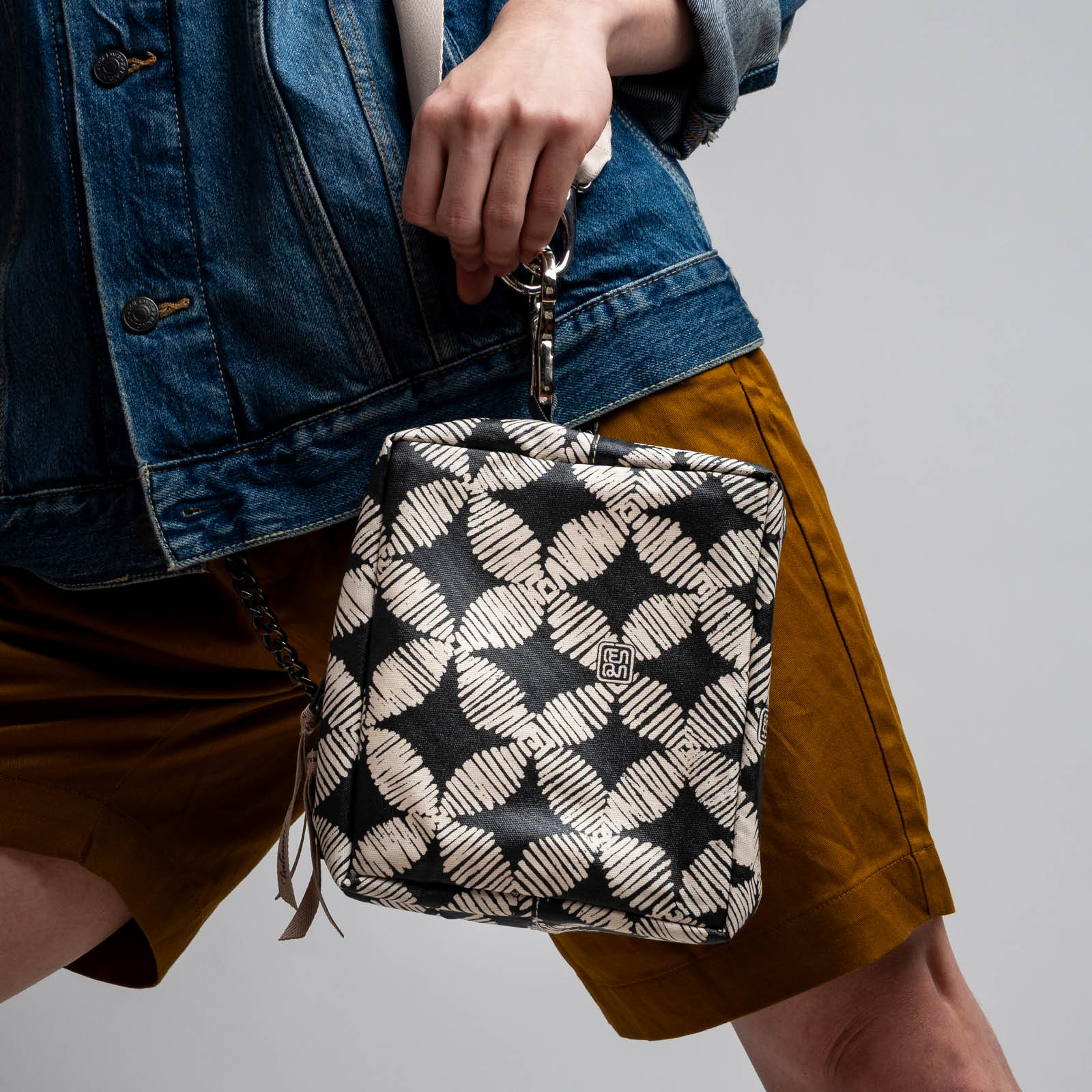 Postmo Kawung - Novela Bag - Image 5