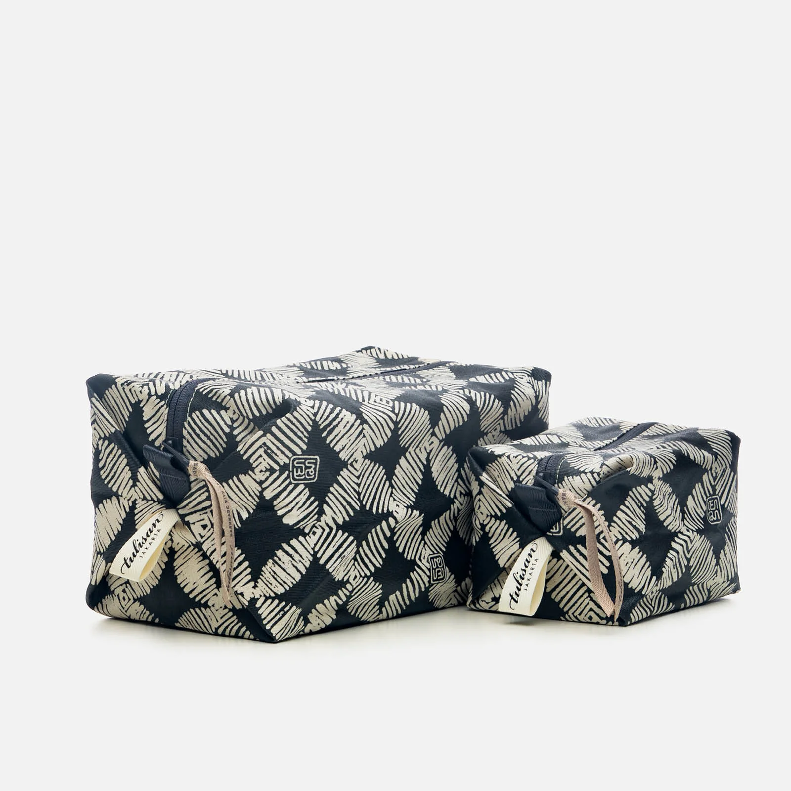 Postmo Kawung - Small Cube - Image 5