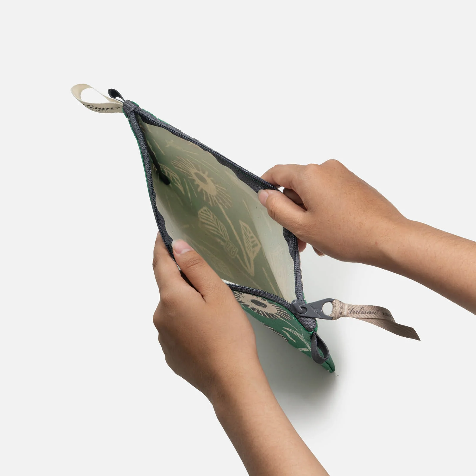 Postmo Kebunku - Medium Pouch - Image 2