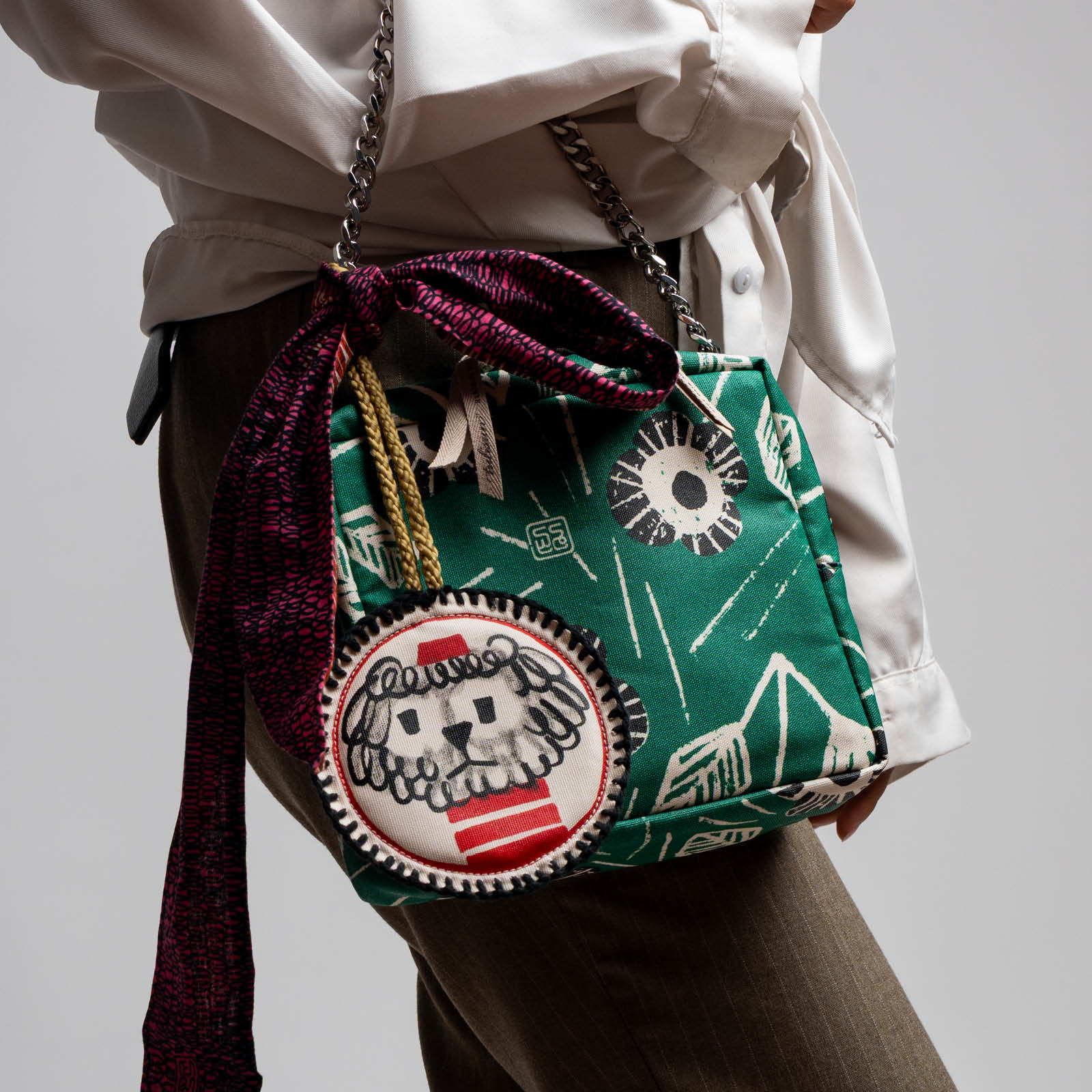 Postmo Kebunku - Novela Bag - Image 4