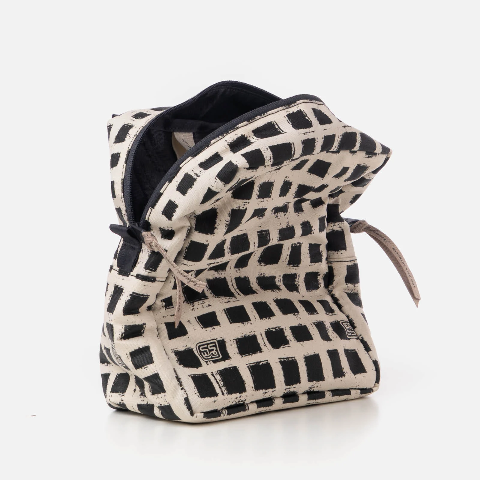 Postmo Kotak - Omni Bag - Image 3