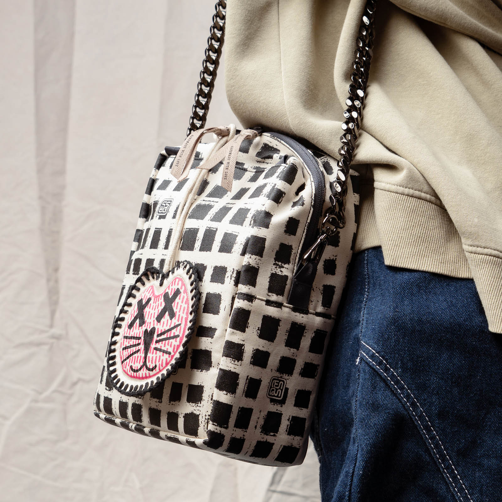 Postmo Kotak - Omni Bag - Image 5