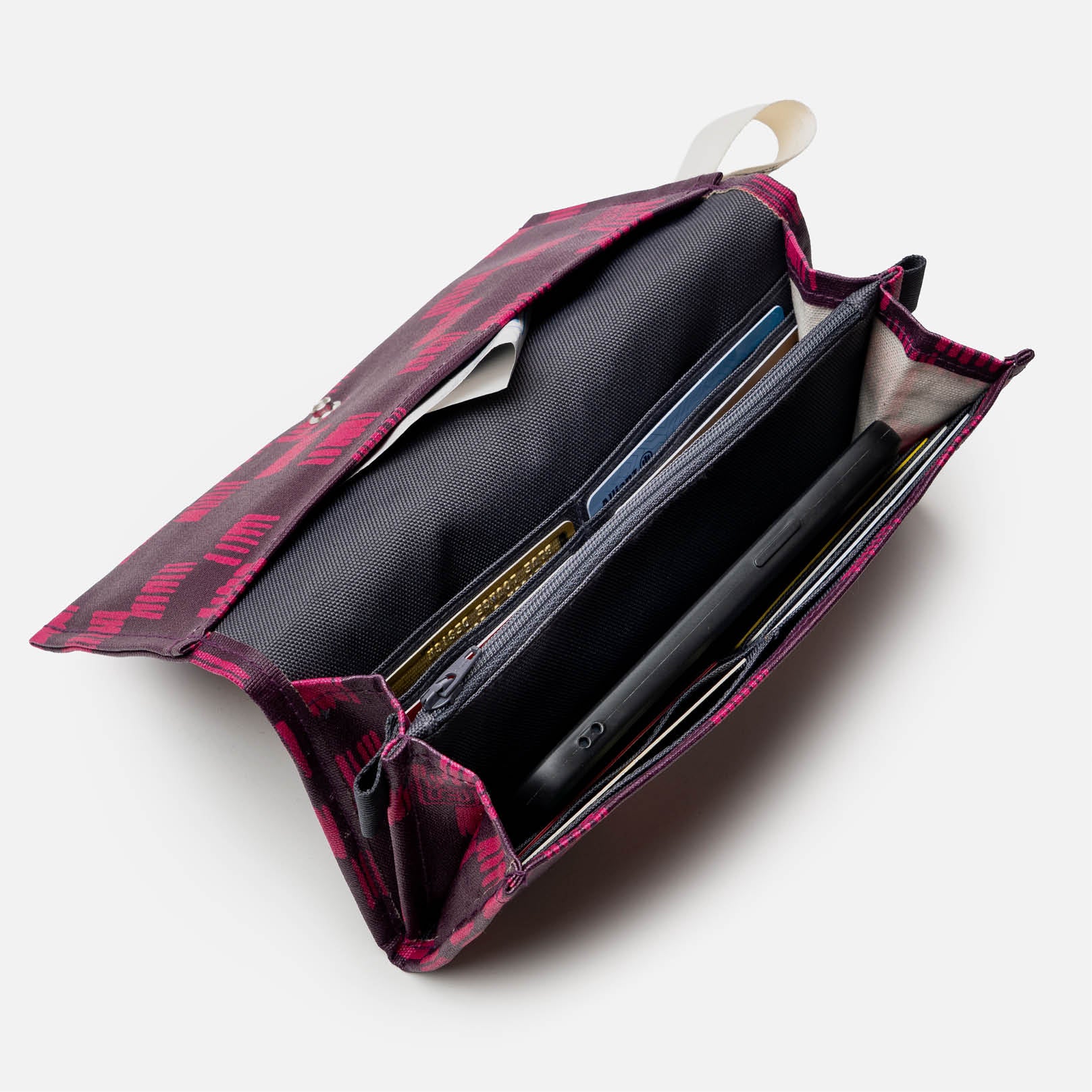 Postmo Ulos I - Olio Clutch - Image 2