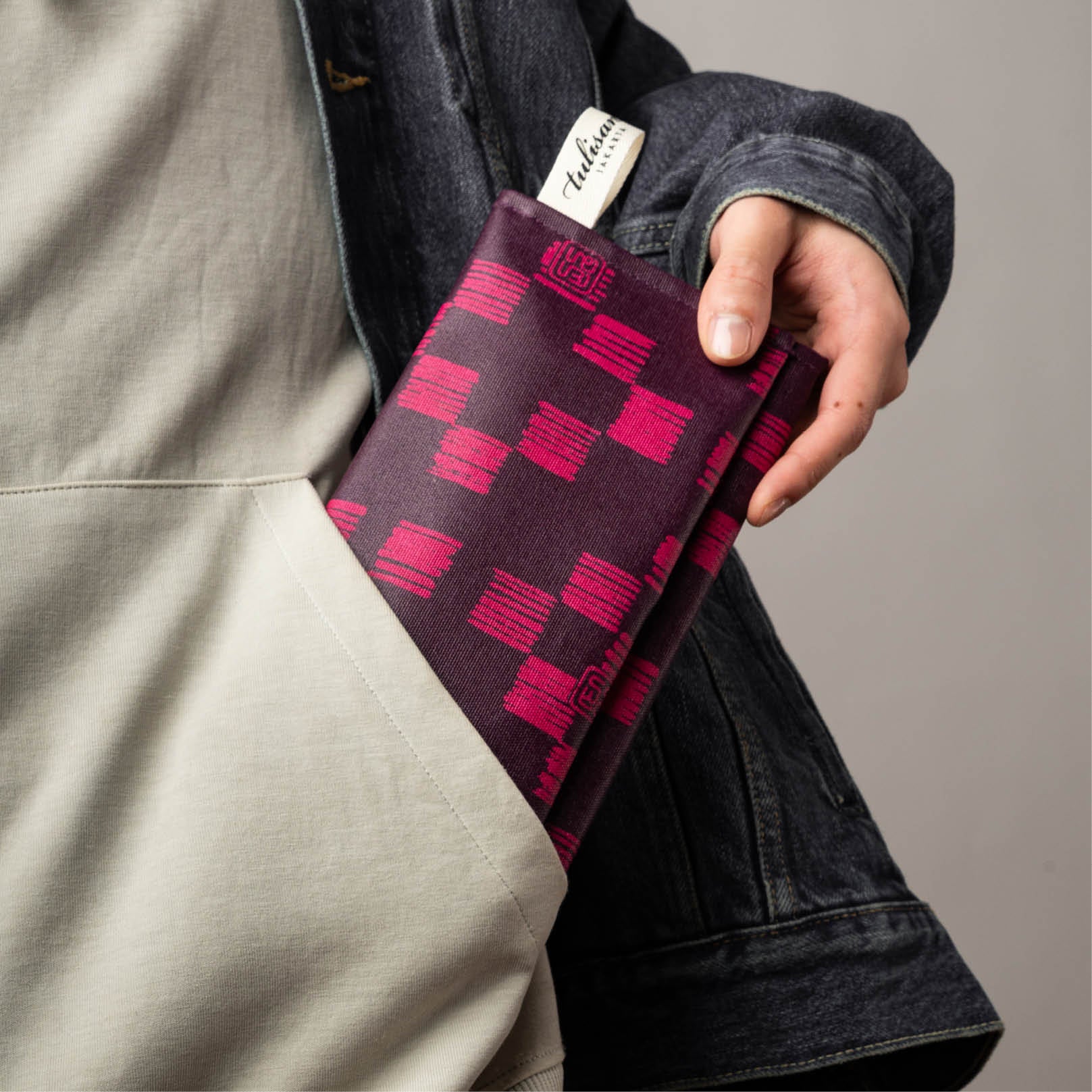 Postmo Ulos I - Olio Clutch - Image 3