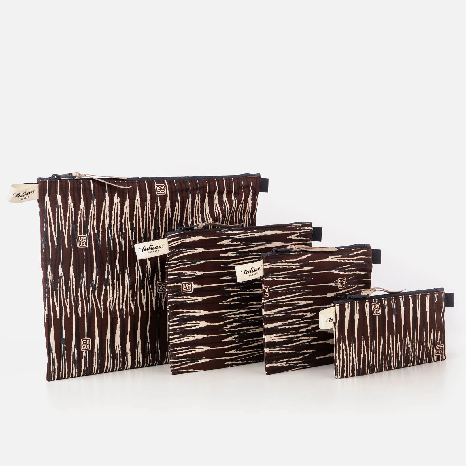 Postmo Ulos II - Large Pouch - Image 3