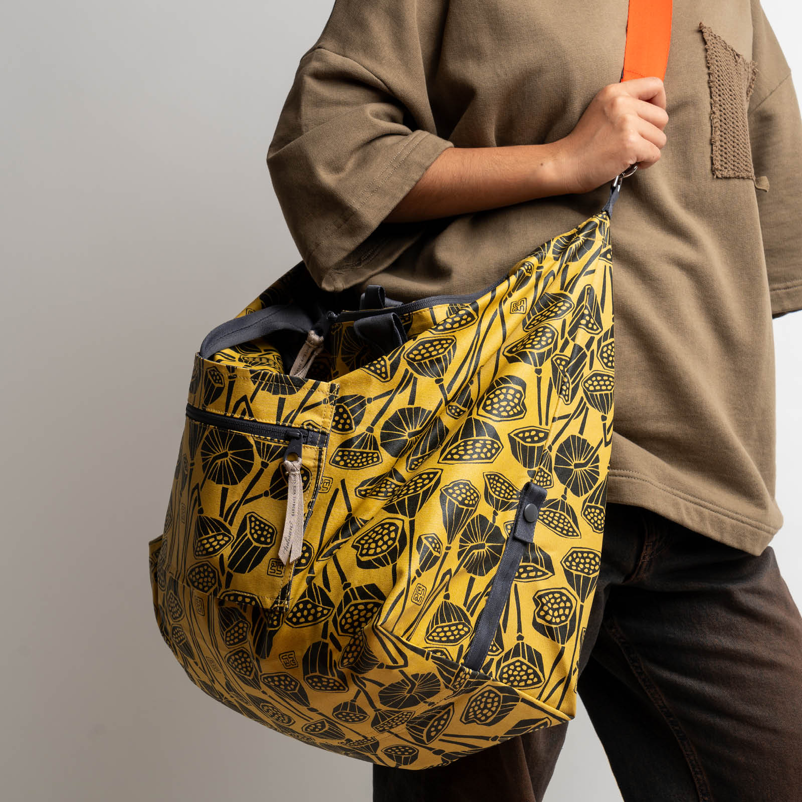 Seedpod - Cruise Bag - Image 7
