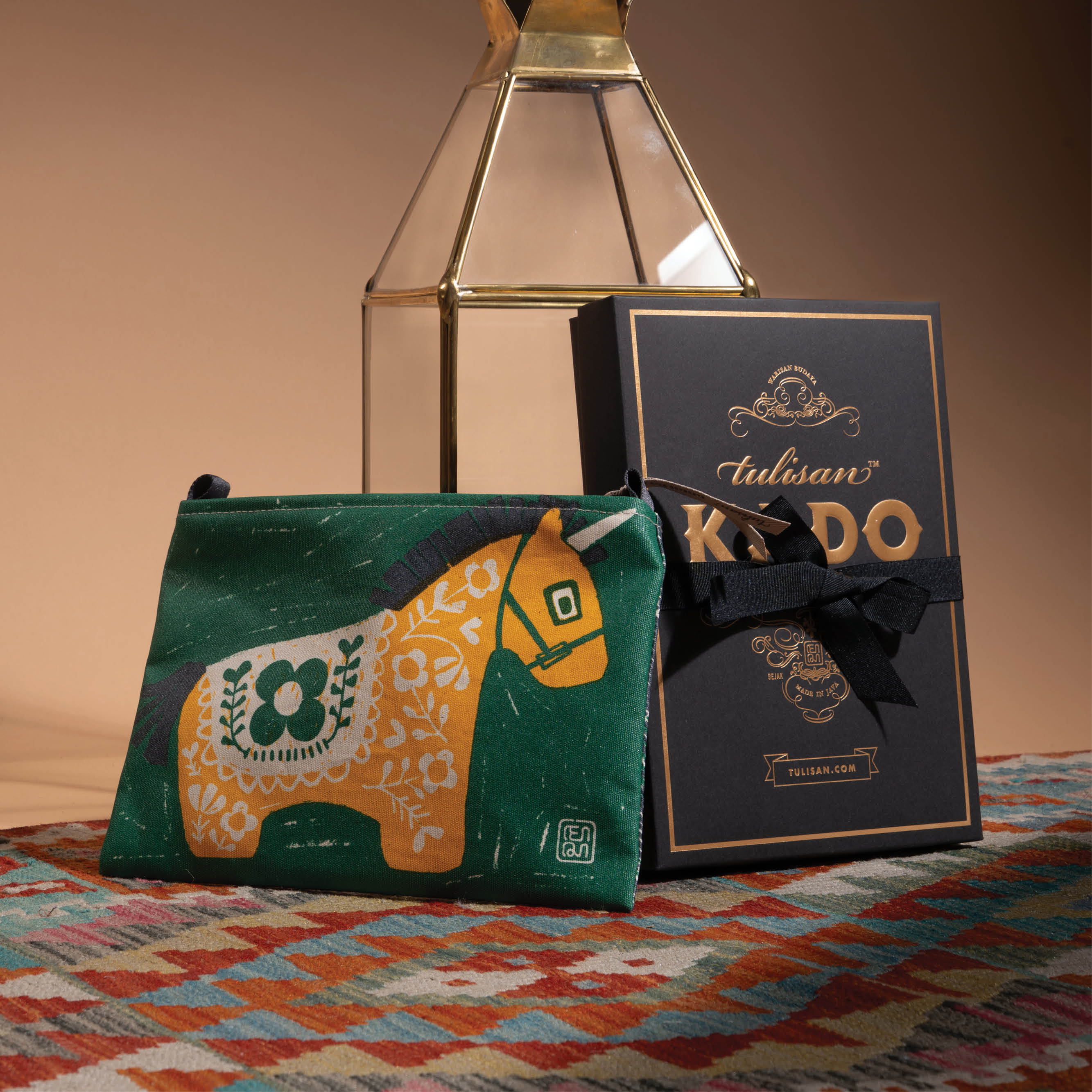 Si Tanduk - Small Keynote Purse - Image 3