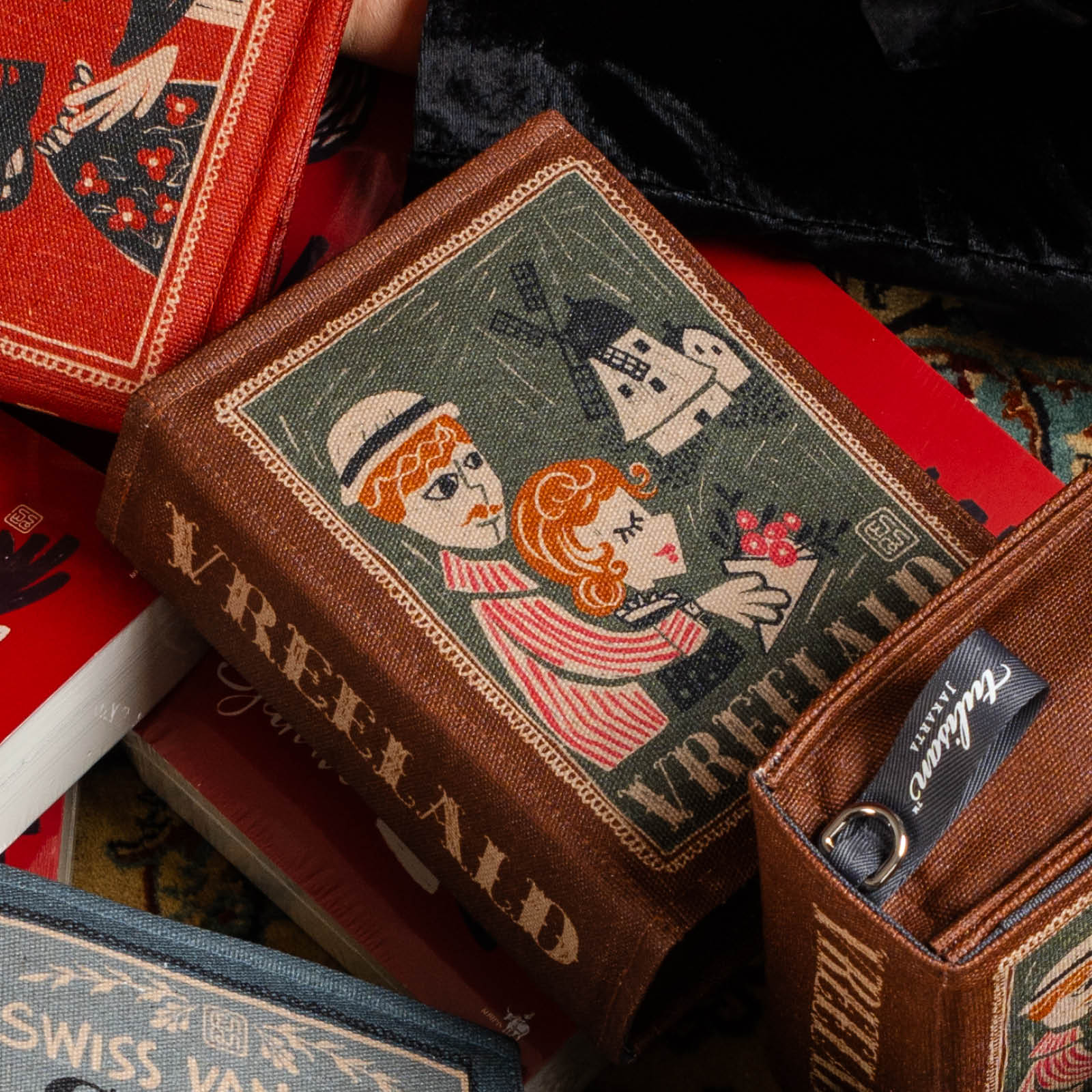 Vreeland - Originals Narasi Clutch - Image 5